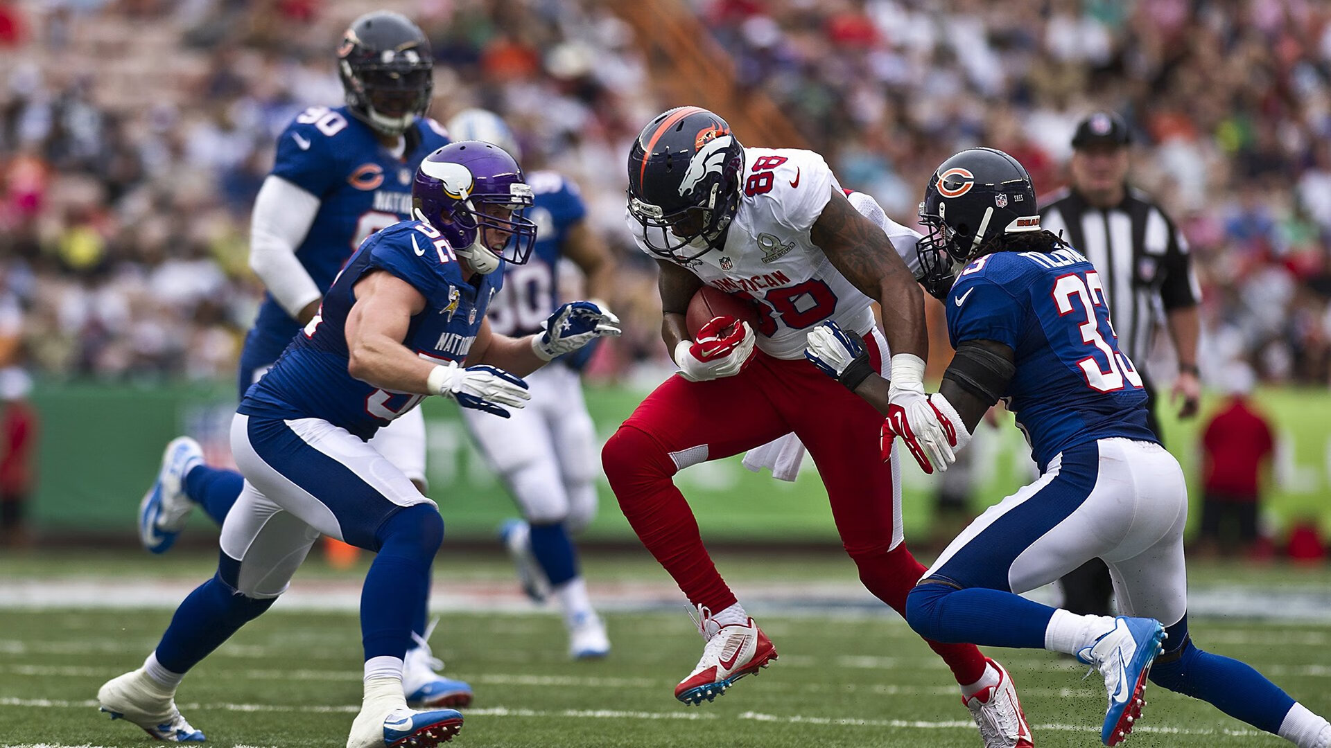 kaiyun网站-“球场火爆：现场最震撼的精彩瞬间”，球场上的精彩表演